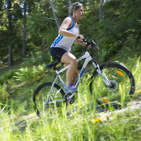 ホテル サンドォルデン スンボレン