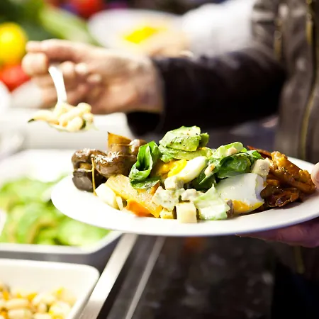 サンドォルデン ホテル